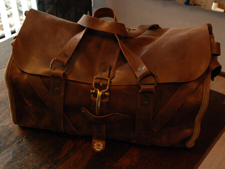 Smoky (City) Pipe smoker&#039;s weekender bag