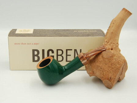 BigBen Barbados 648 green polish - woody stem